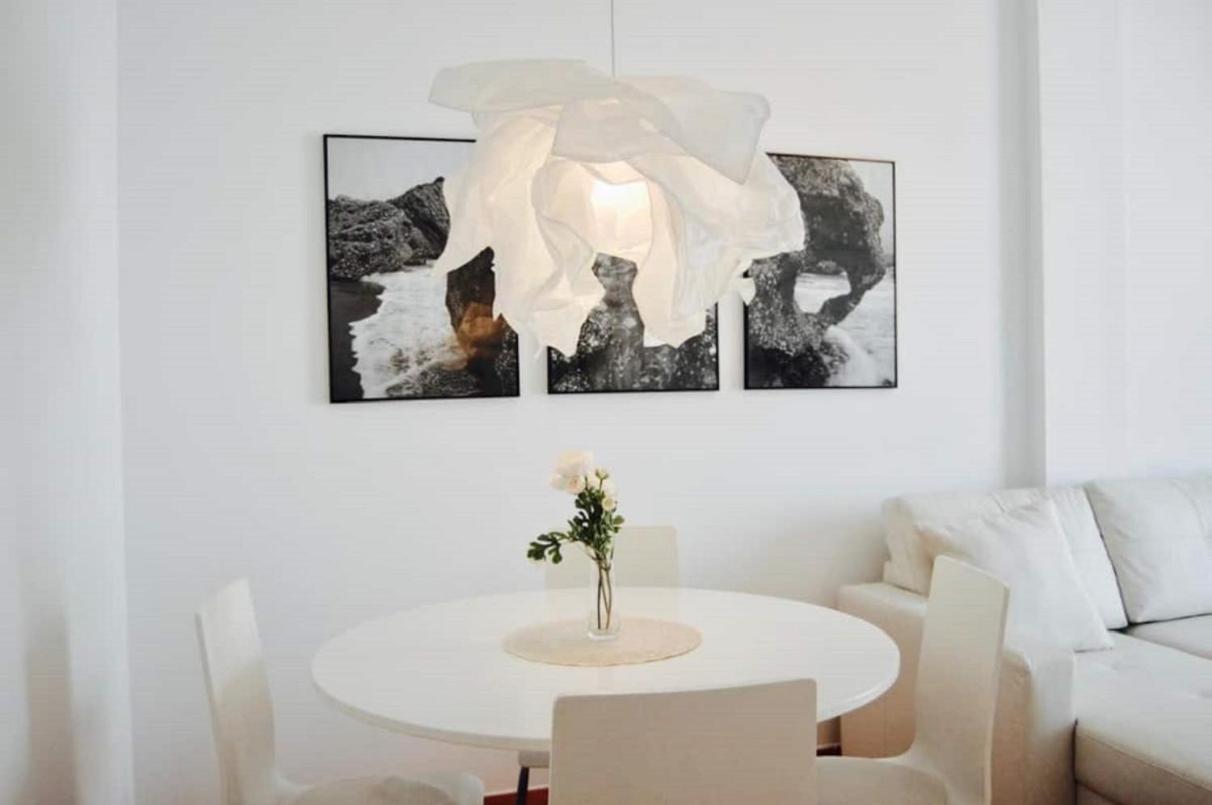 Fantastic 1 Bedroom Apartment In The Centre Of เนร์คา ภายนอก รูปภาพ